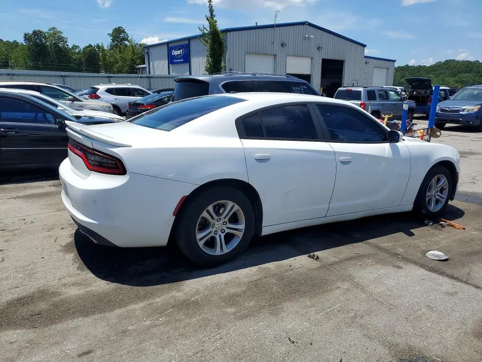 2015 DODGE CHARGER SE  