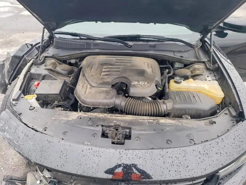 2017 DODGE CHARGER SE  