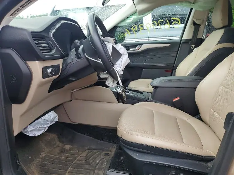 2021 FORD ESCAPE SEL  
