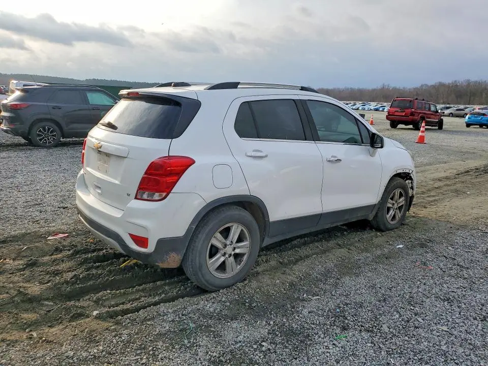 2017 CHEVROLET TRAX 1LT  