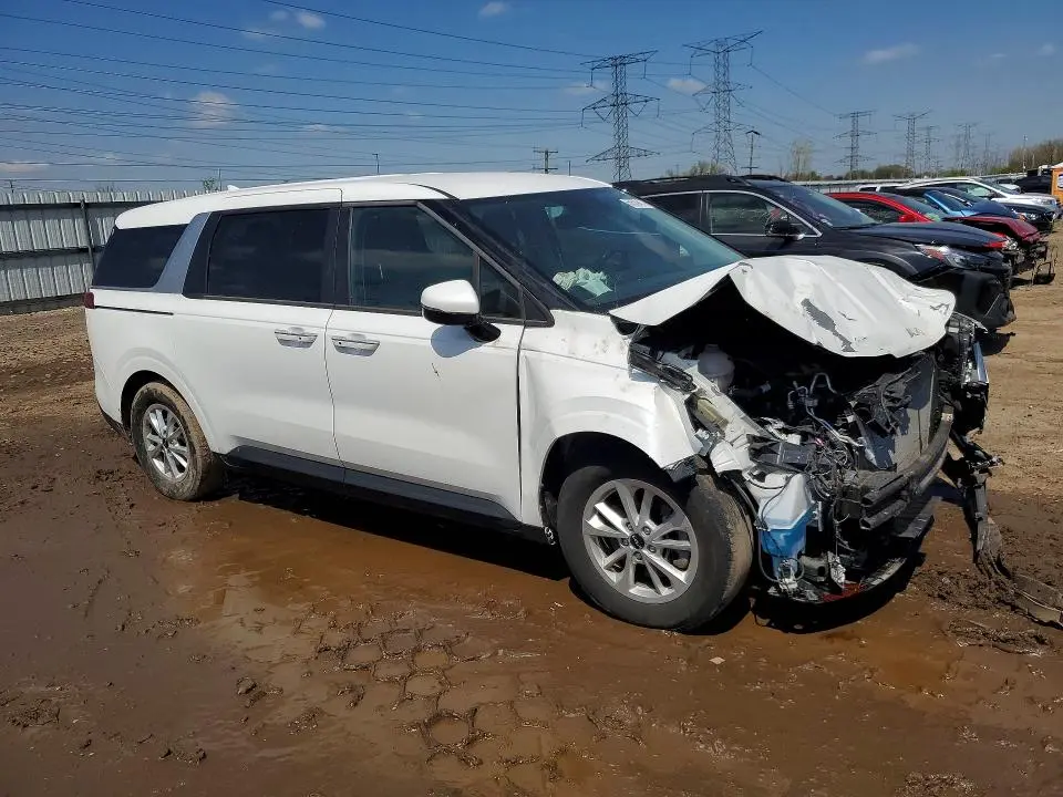 2024 KIA CARNIVAL LX  