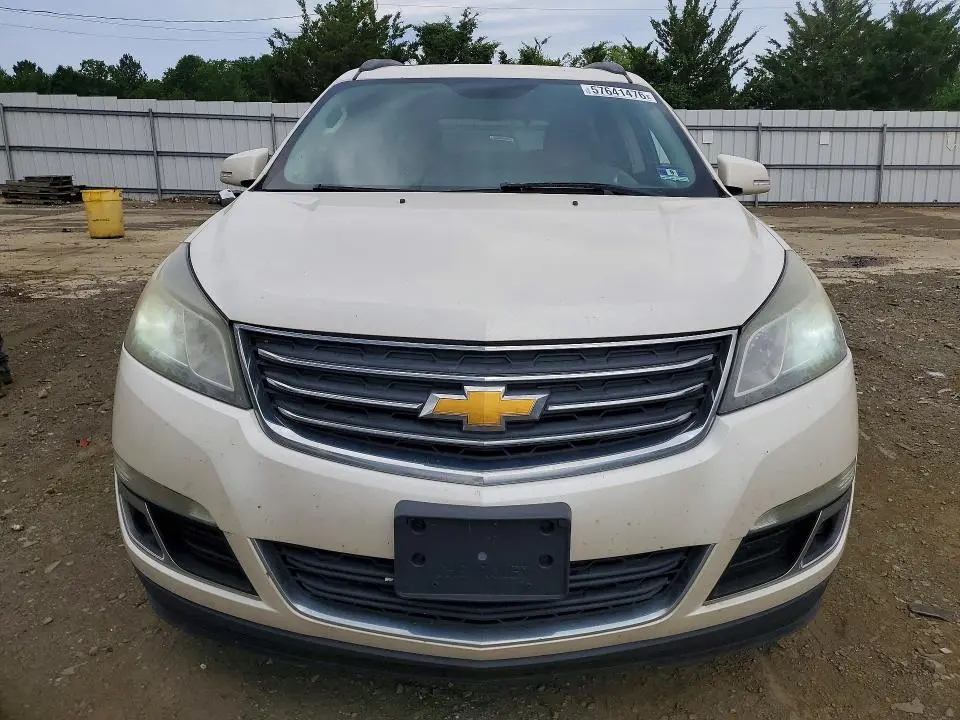 2014 CHEVROLET TRAVERSE LT  