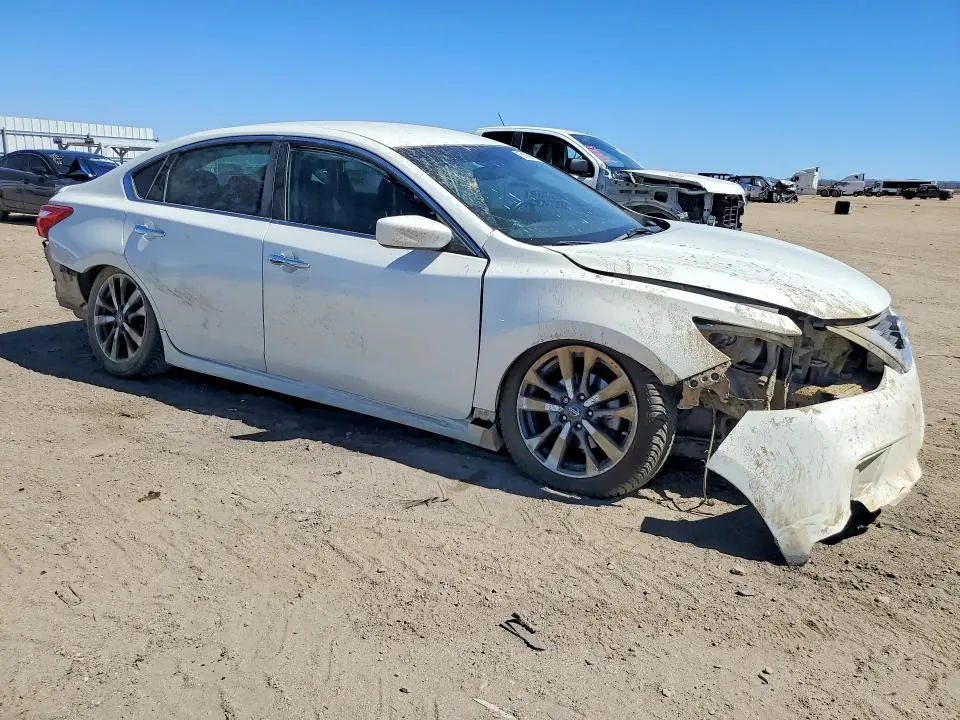 2016 NISSAN ALTIMA 2.5 SR  