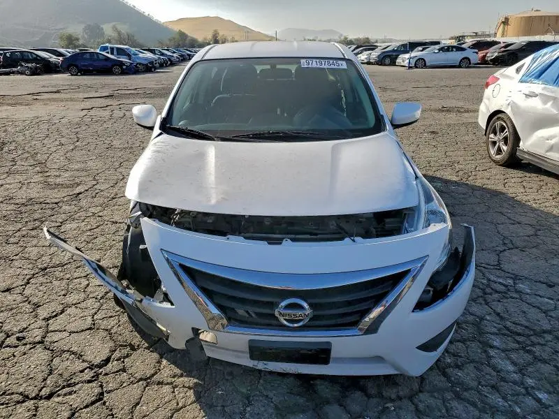 2019 NISSAN VERSA S  