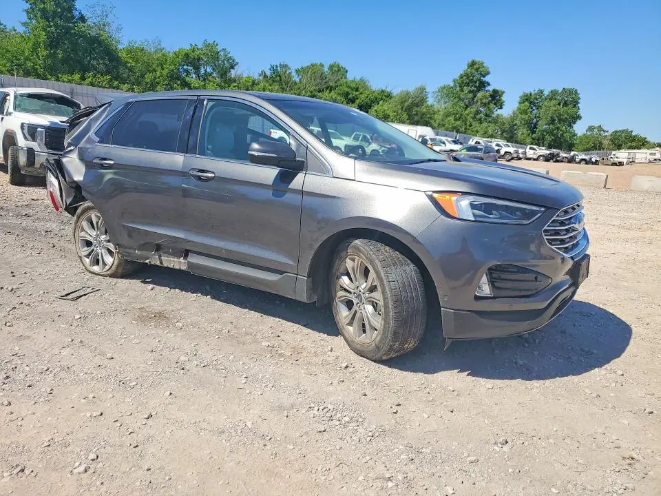 2019 FORD EDGE TITANIUM  