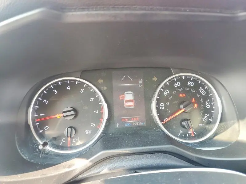 2021 TOYOTA RAV4 LE  