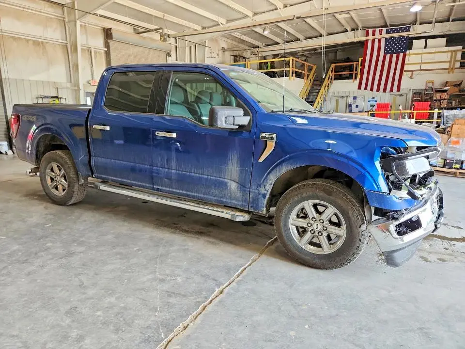 2025 FORD F150 XLT  