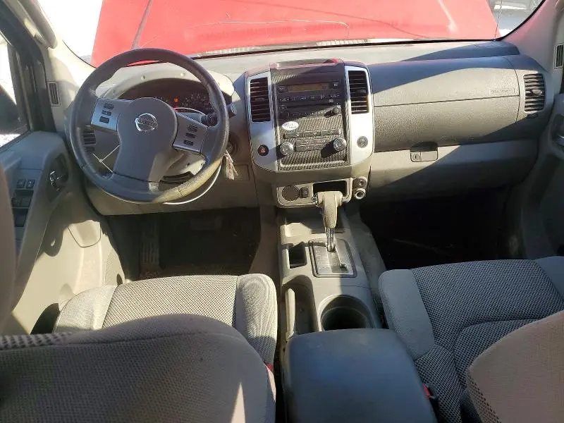 2011 NISSAN FRONTIER S  