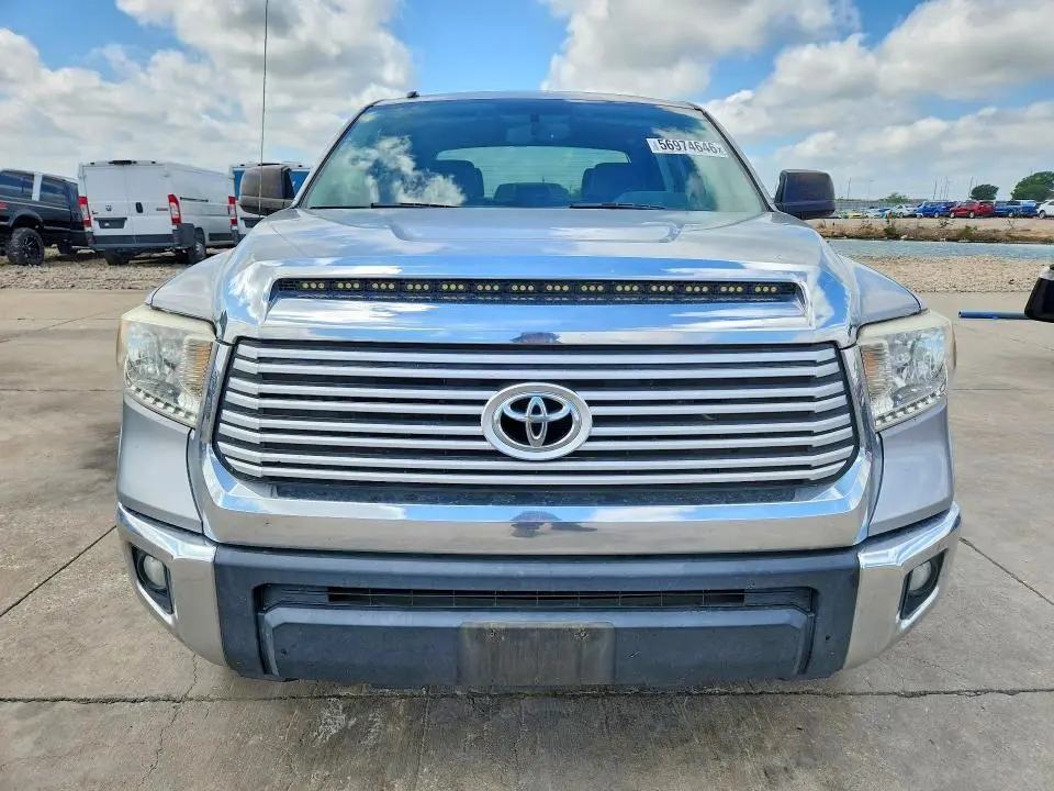 2015 TOYOTA TUNDRA CREWMAX LIMITED  