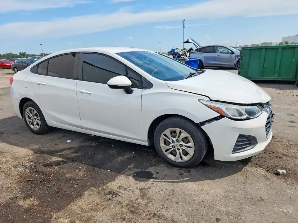 2019 CHEVROLET CRUZE LS  