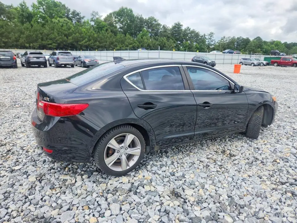 2013 ACURA ILX 20 PREMIUM  