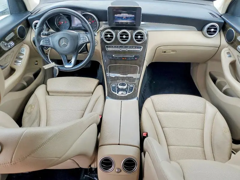 2019 MERCEDES-BENZ GLC 300  