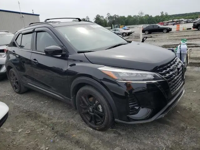 2024 NISSAN KICKS SR