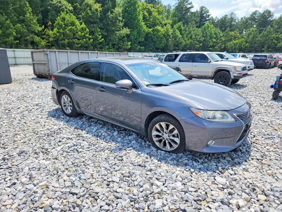 2013 LEXUS ES 300H  