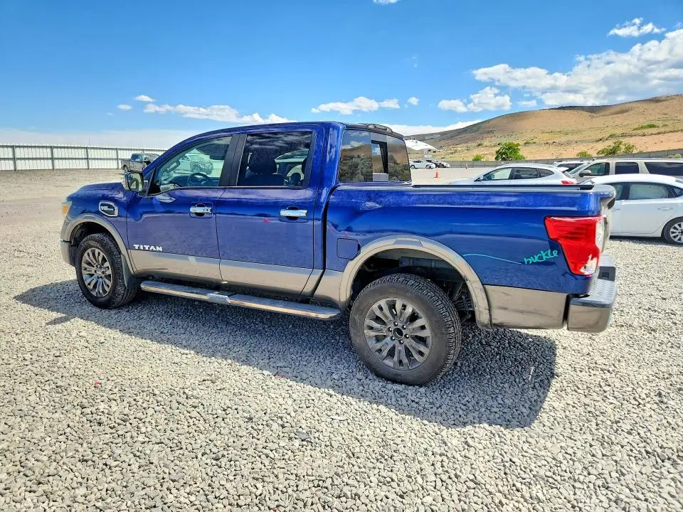 2017 NISSAN TITAN PLATINUM RESERVE  