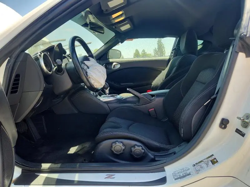 2016 NISSAN 370Z BASE  