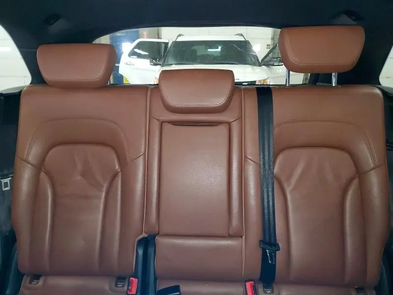 2010 AUDI Q5 PREMIUM PLUS  