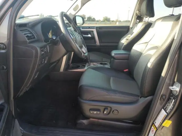 2019 TOYOTA 4RUNNER SR5  