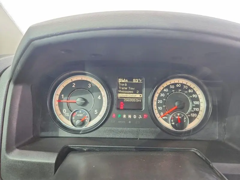 2016 RAM 3500 SLT  