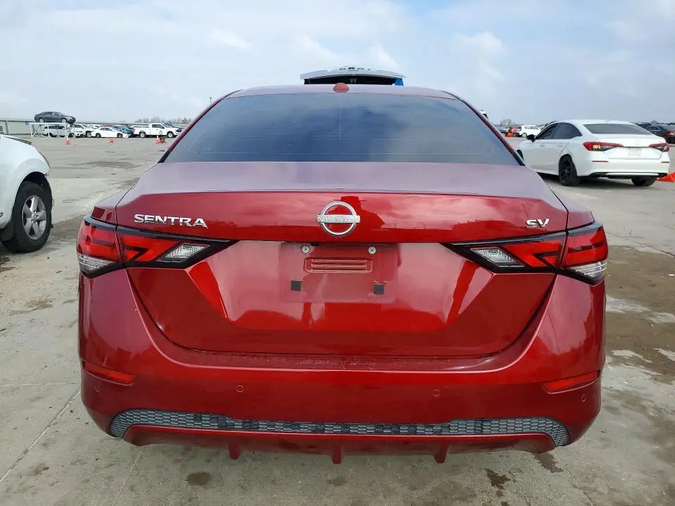 2024 NISSAN SENTRA SV  