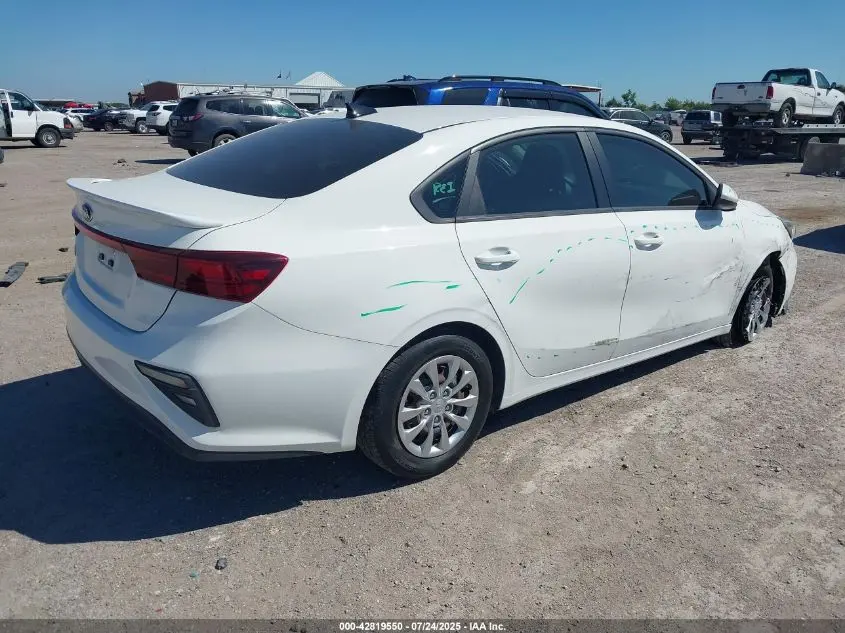 2021 KIA FORTE FE