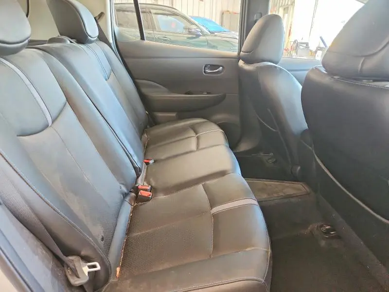 2018 NISSAN LEAF SL  