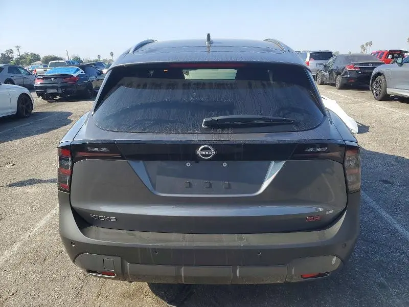 2025 NISSAN KICKS SR  