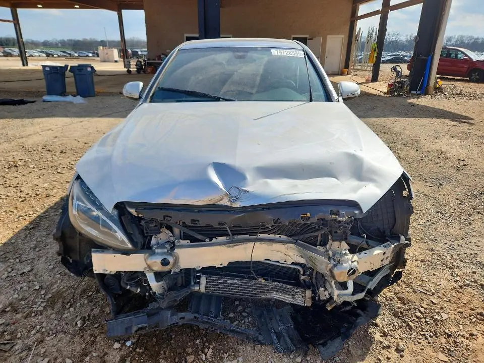 2015 MERCEDES-BENZ C 300  