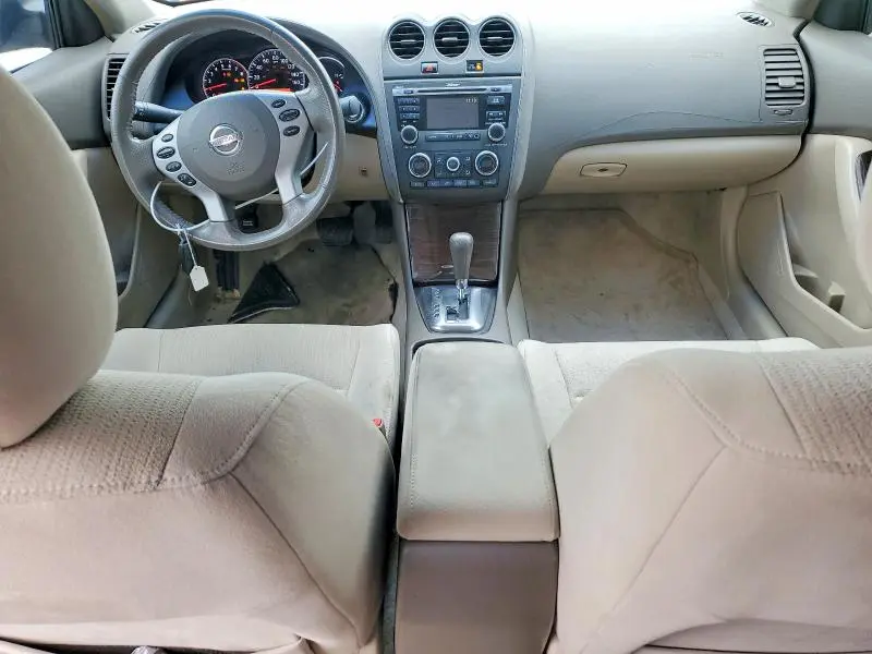 2010 NISSAN ALTIMA BASE  