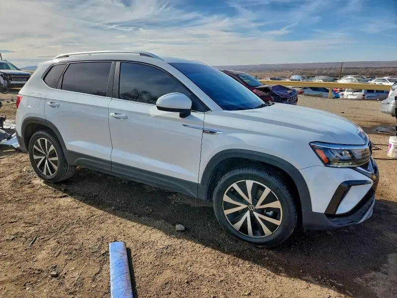 2022 VOLKSWAGEN TAOS SE  