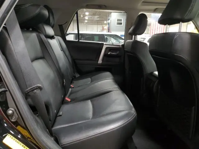 2019 TOYOTA 4RUNNER SR5/SR5 PREMIUM  