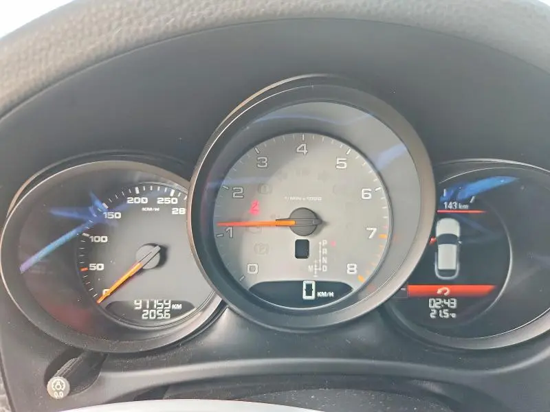 2015 PORSCHE MACAN S  