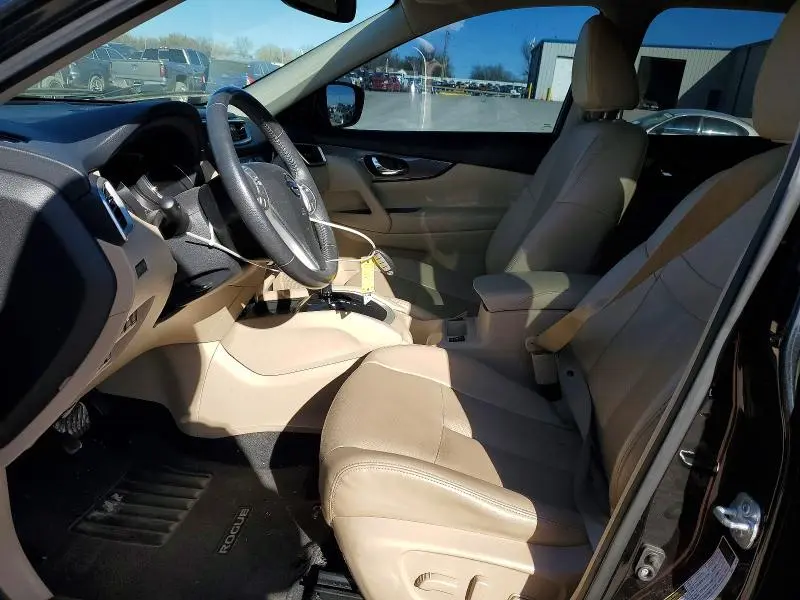 2016 NISSAN ROGUE SL  