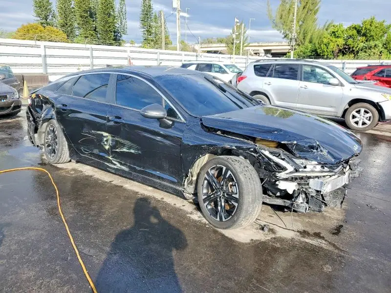 2022 KIA K5 GT LINE  