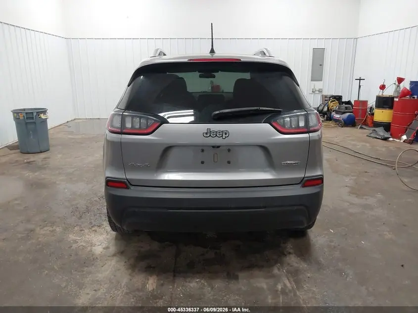 2019 JEEP CHEROKEE LATITUDE 4X4