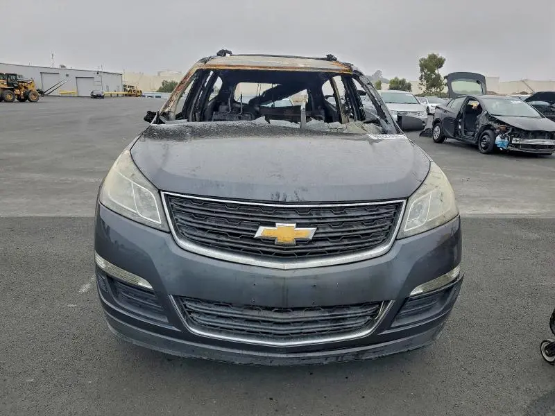 2014 CHEVROLET TRAVERSE LS  