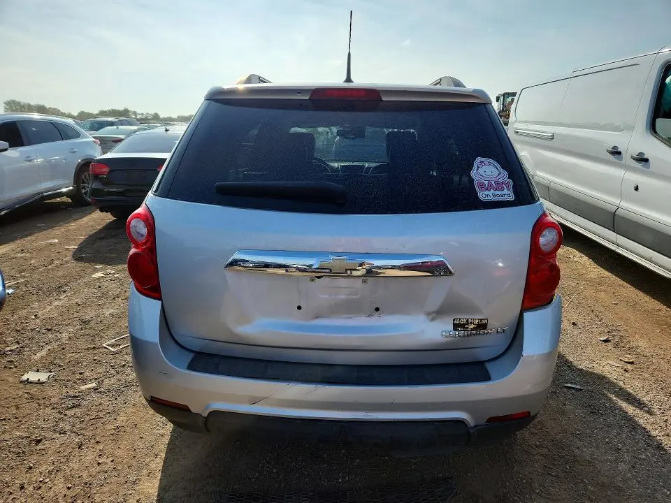 2010 CHEVROLET EQUINOX LT  