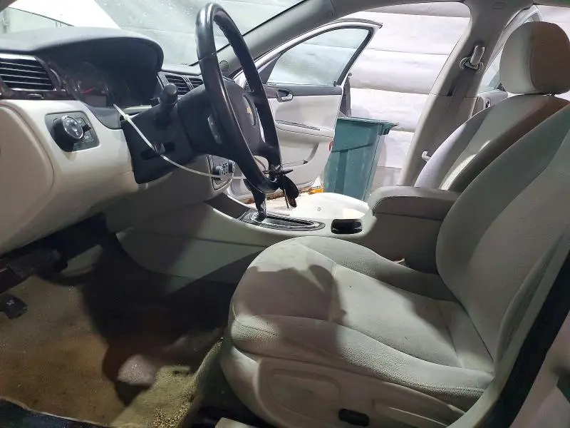 2012 CHEVROLET IMPALA LT  