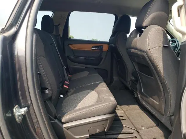 2014 CHEVROLET TRAVERSE LT  