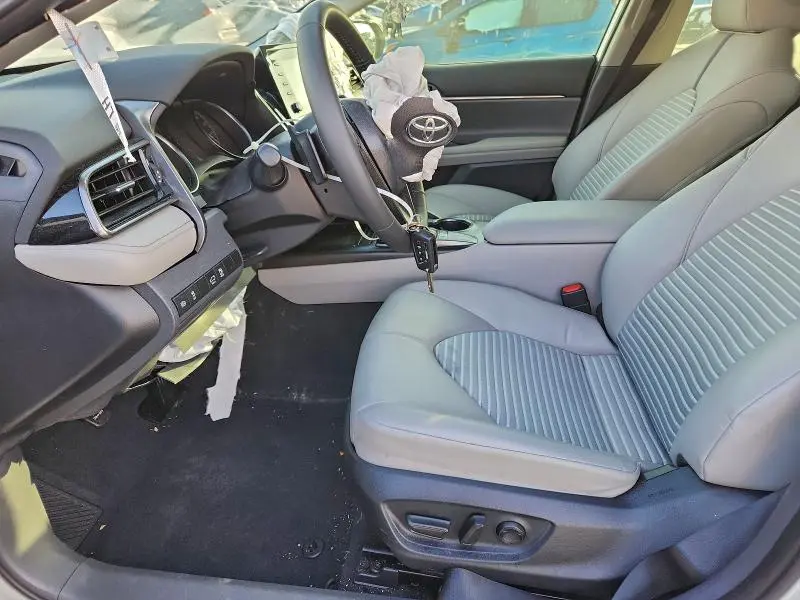 2024 TOYOTA CAMRY SE NIGHT SHADE  