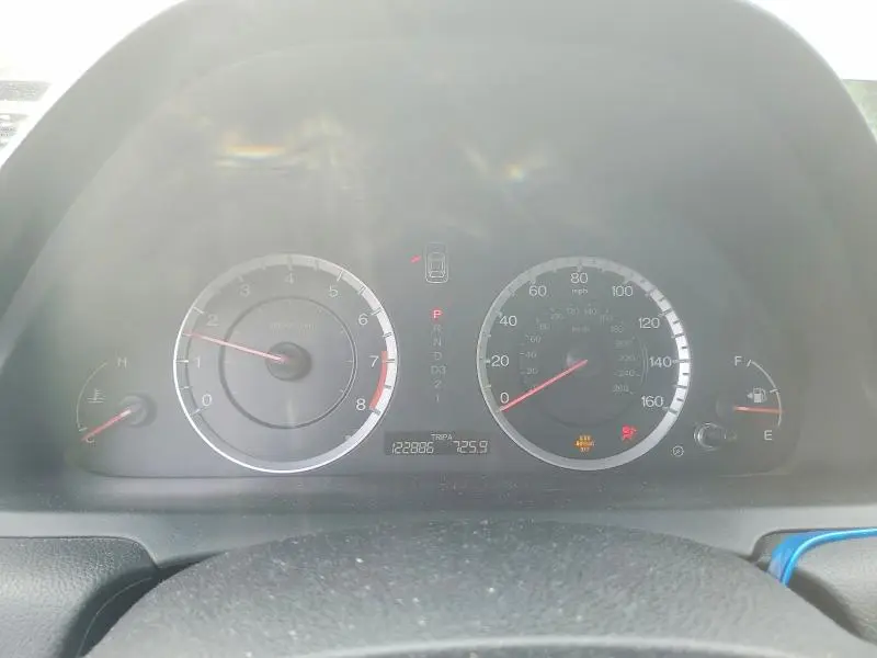 2011 HONDA ACCORD SE  