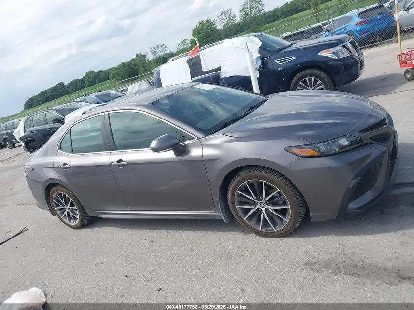 2021 TOYOTA CAMRY SE AWD
