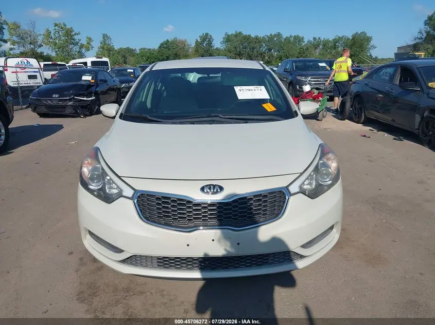 2015 KIA FORTE LX
