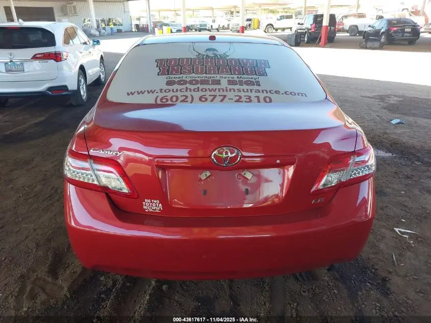 2011 TOYOTA CAMRY LE