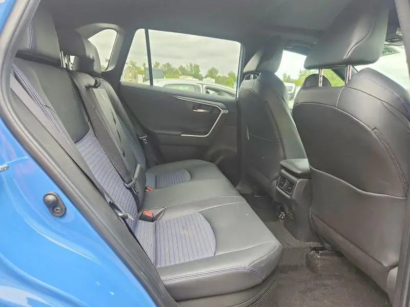 2024 TOYOTA RAV4 XSE  