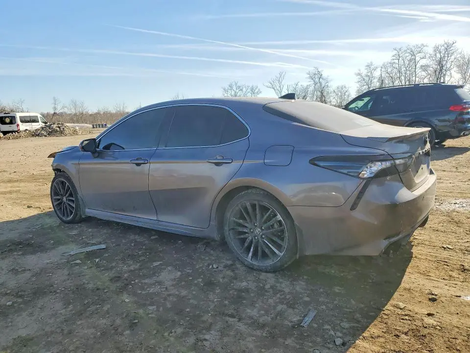 2024 TOYOTA CAMRY   