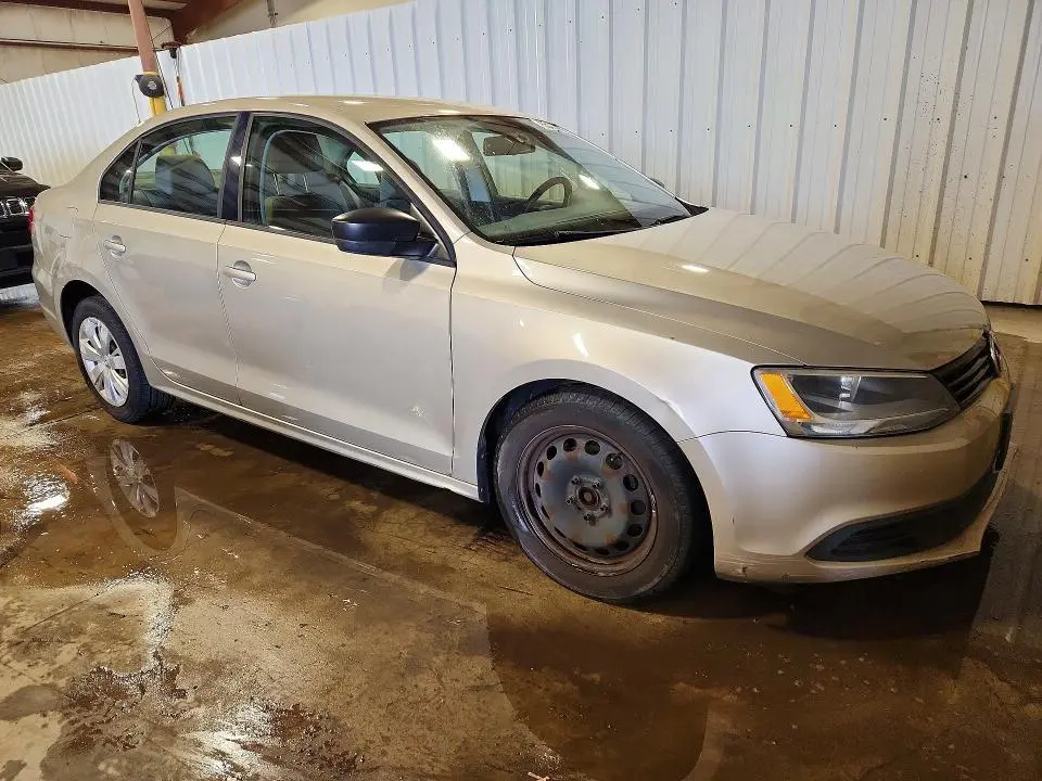 2012 VOLKSWAGEN JETTA BASE  