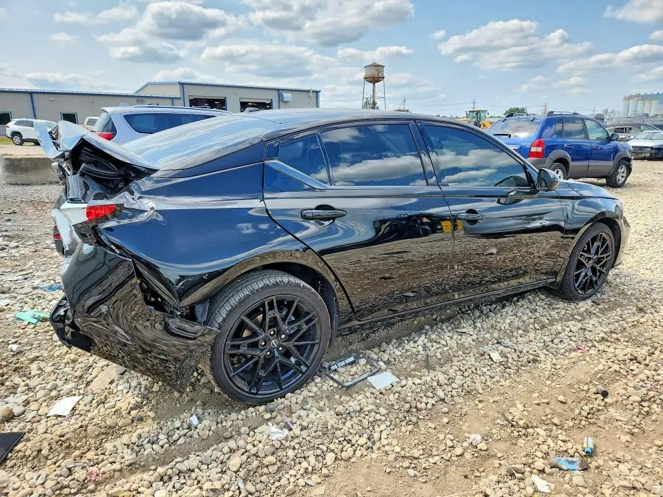 2026 NISSAN ALTIMA SR  