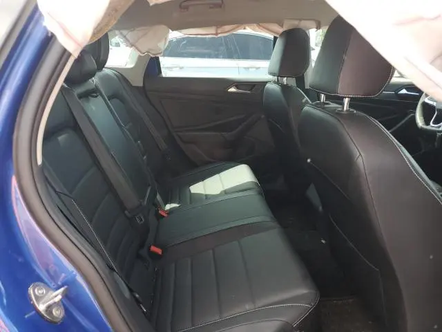 2022 VOLKSWAGEN JETTA SE  