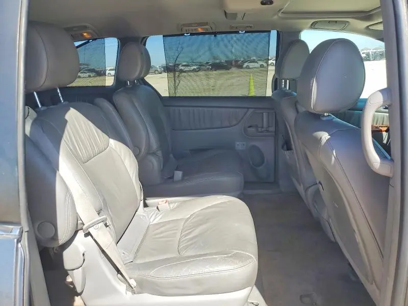 2010 TOYOTA SIENNA XLE LIMITED  